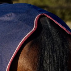 Weatherbeeta Essential Fleece Lined Quarter Sheet (Navy/Burgundy)