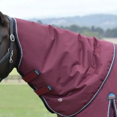 Weatherbeeta ComfiTec Essential Turnout Neck Cover 220g (Burgundy/Navy) Weatherbeeta ComfiTec Essential Turnout Neck Cover 220g (Burgundy/Navy)