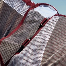 Weatherbeeta ComFiTec Ripshield Fly Sheet Detach-A-Neck (White/Burgundy)