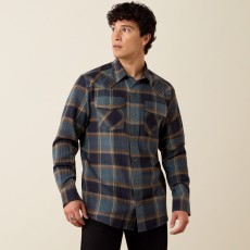 Ariat Mens Retro Harbert Fitted Long Sleeve Snap Shirt (Inkwell Plaid) Ariat Mens Retro Harbert Fitted Long Sleeve Snap Shirt (Inkwell Plaid)