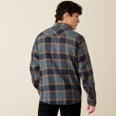 Ariat Mens Retro Harbert Fitted Long Sleeve Snap Shirt (Inkwell Plaid) Ariat Mens Retro Harbert Fitted Long Sleeve Snap Shirt (Inkwell Plaid)