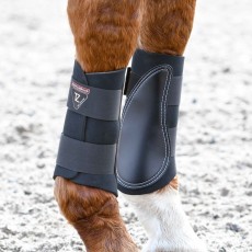 Equilibrium Tri-Zone Brushing Boots (Black)