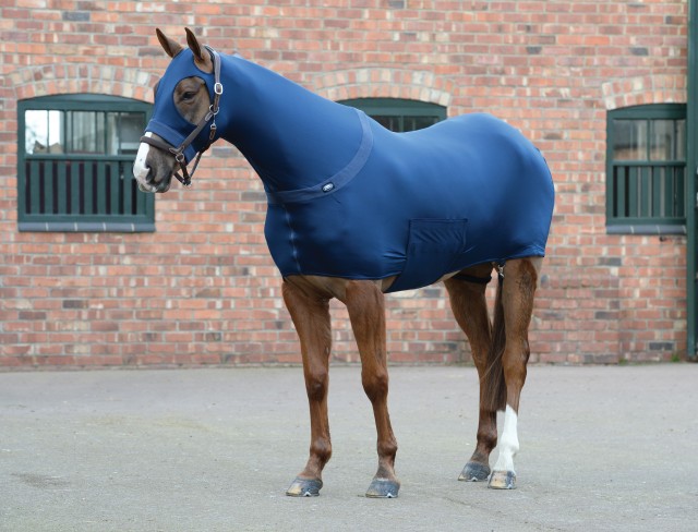 Weatherbeeta Stretch Rug (Navy)